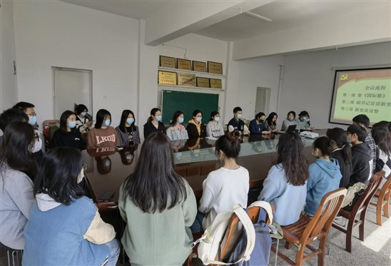 tmp_103ad5807126bdcef05c509d25efd1b970442e0755405586