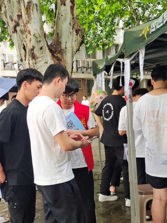 图示, 示意图

中度可信度描述已自动生成:ver1